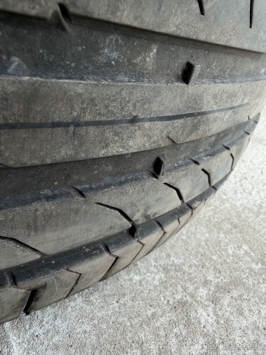 Contitental 245/50 ZR18 - 2