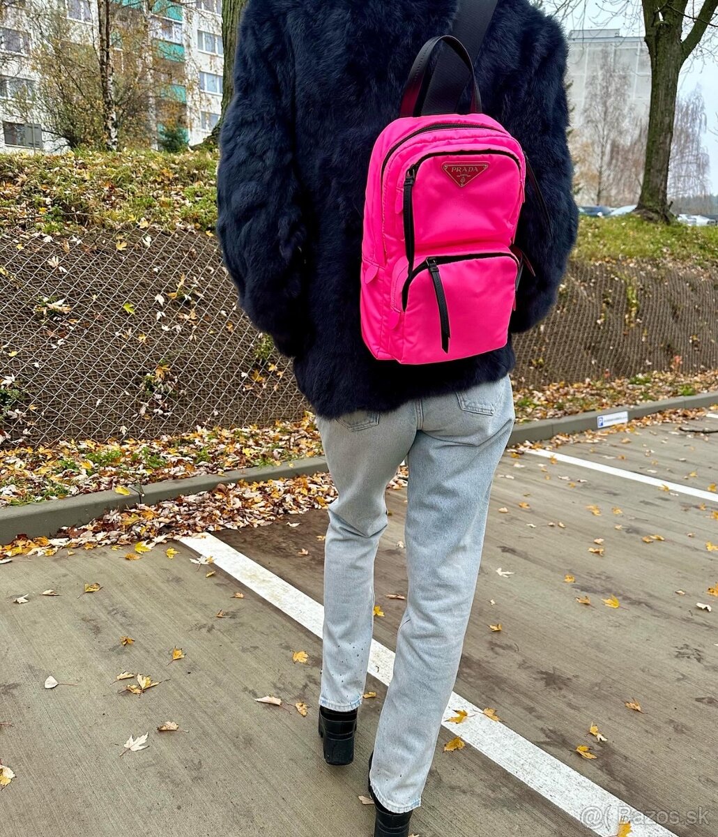 Prada original luxusny ruzovy batoh - 2