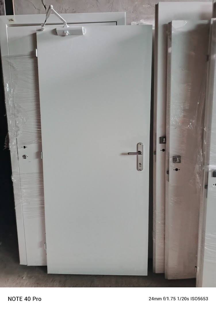 masívne interíérové a protipožiarne dvere - 2