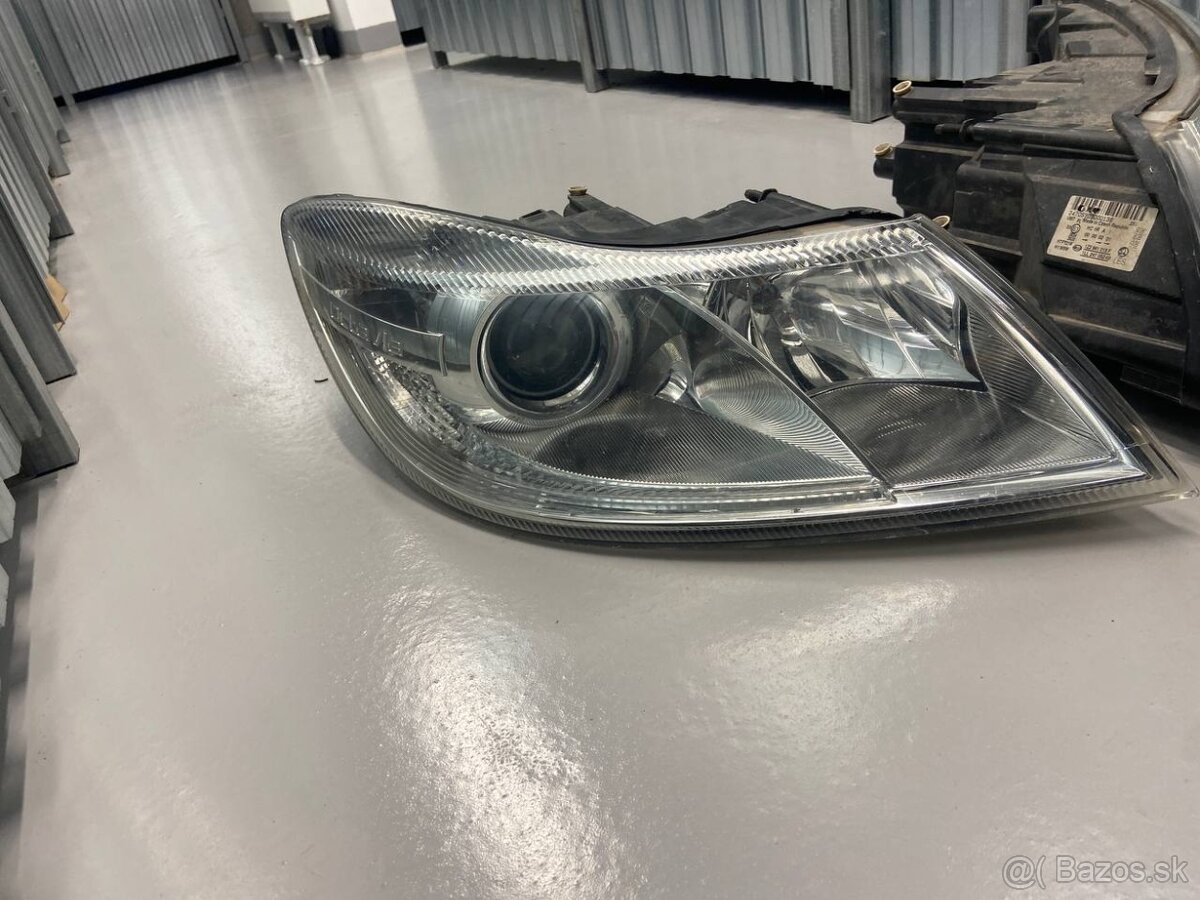 Škoda Octavia 2 2012 facelift Predne svetlomety - 2