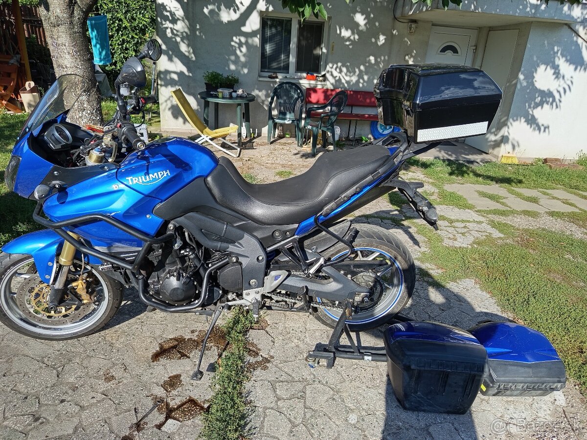 Triumph tiger 1050 - 2
