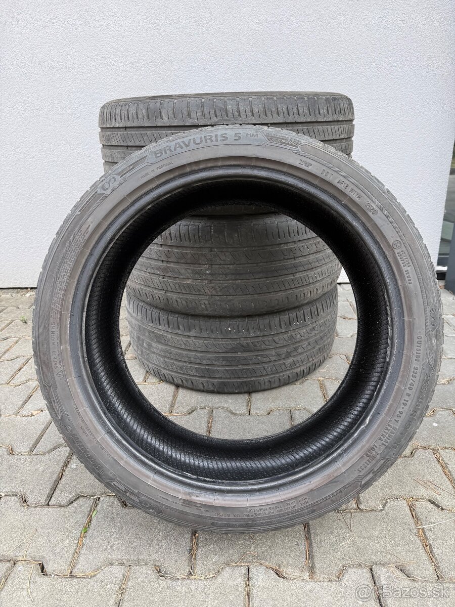 LETNÉ PNEU Barum bravuris 5hm - 2