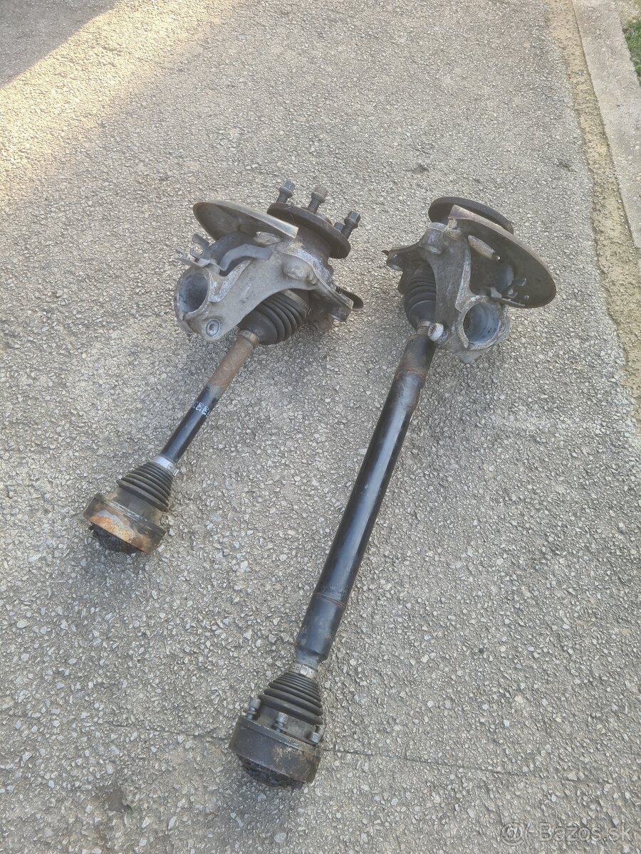 Poloosi s otocmi - 2