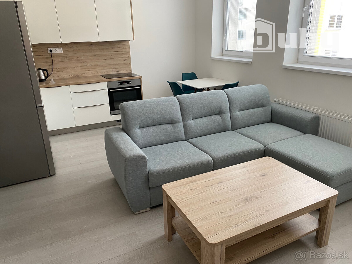 Predaj 1 izbový byt 39 m2, v novostavbe s parkovacím miestom - 2