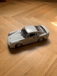 Porsche 959 1986 1/18 - 2