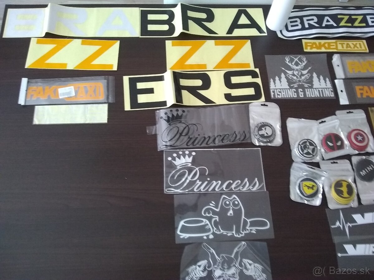 PREDÁM NÁLEPKY NA AUTÁ - 2