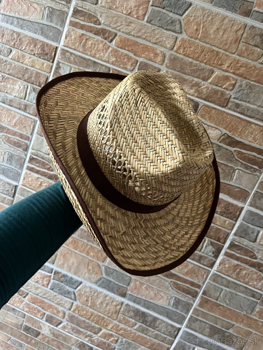 Slamený klobúk - 2