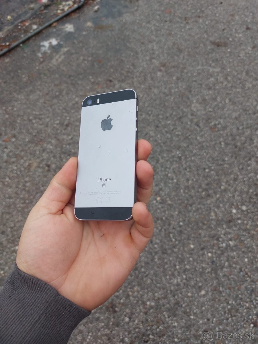 Predám iPhone SE 2016 - 2