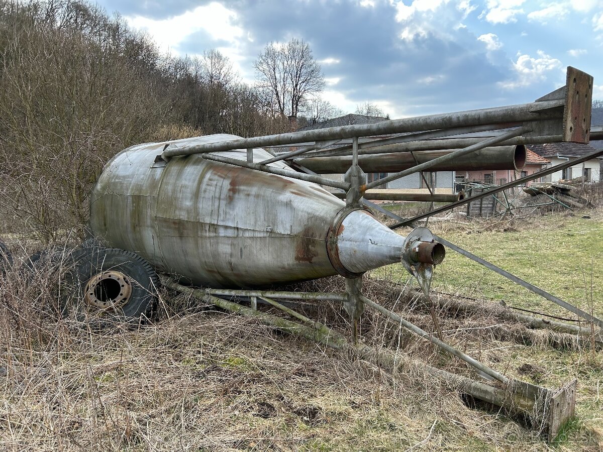 Silo na obilie - 2