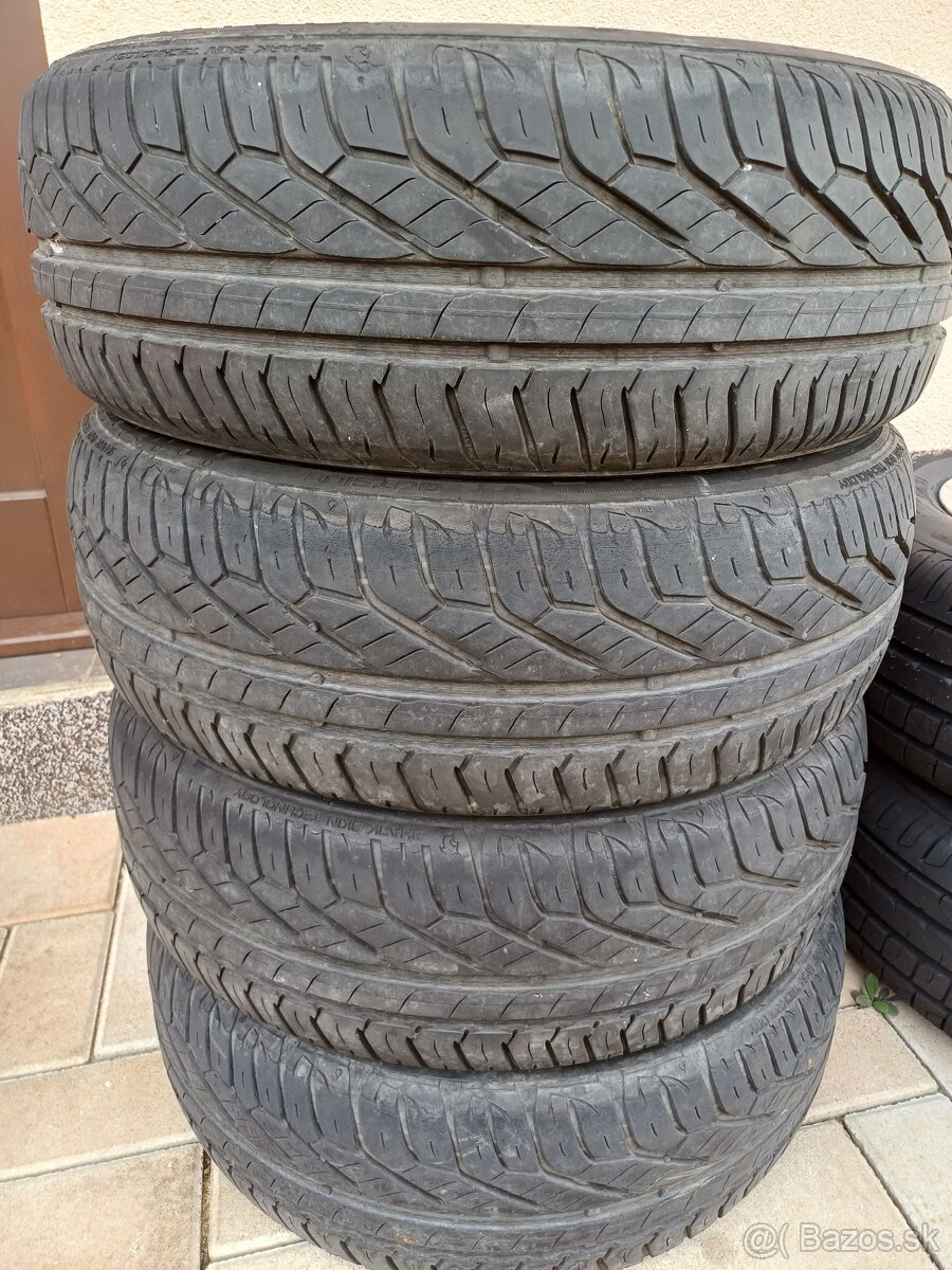 Uniroyal 185/60R15 - 2
