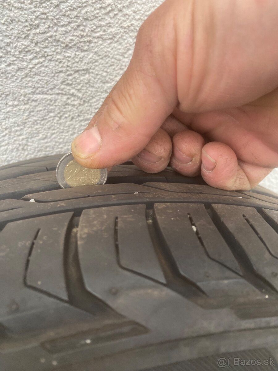 Original BMW 3 G20 G21 245/45R18 - 2