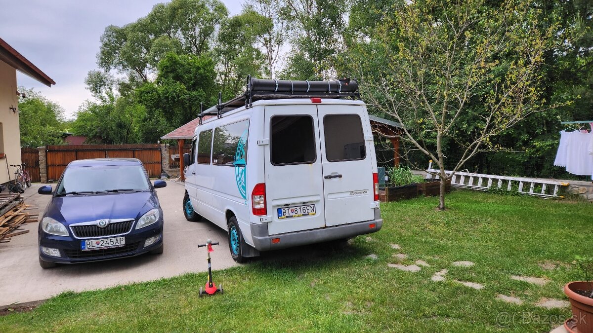 Camper - obytné auto - 2