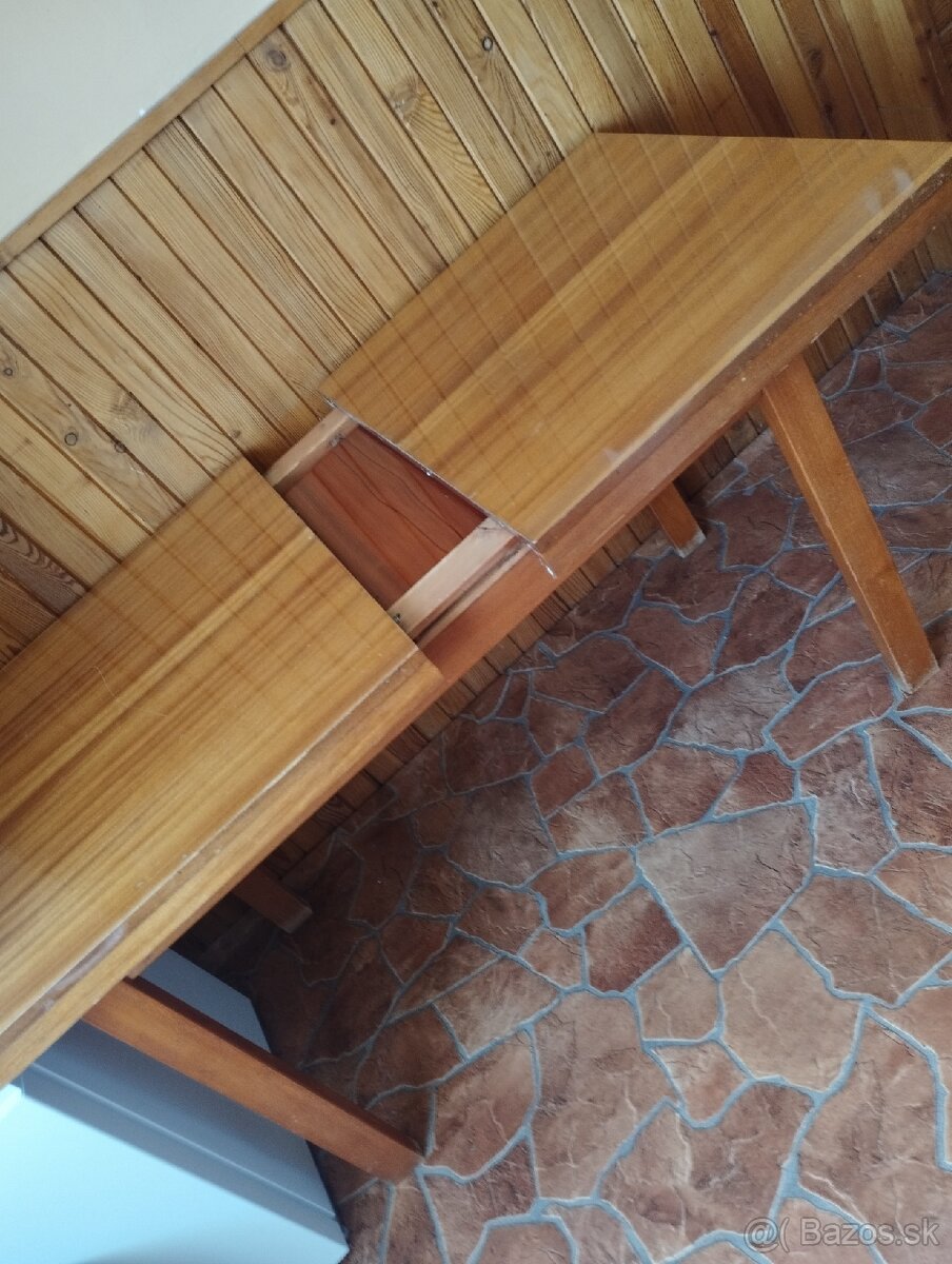 Predám 4 stoličky - 2