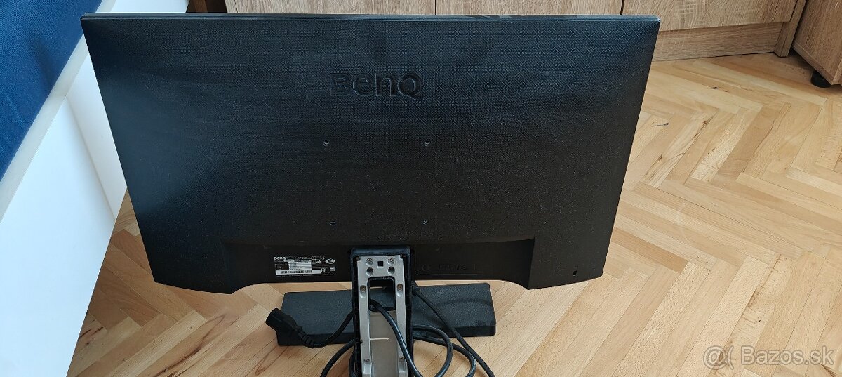 BenQ 24" - 2