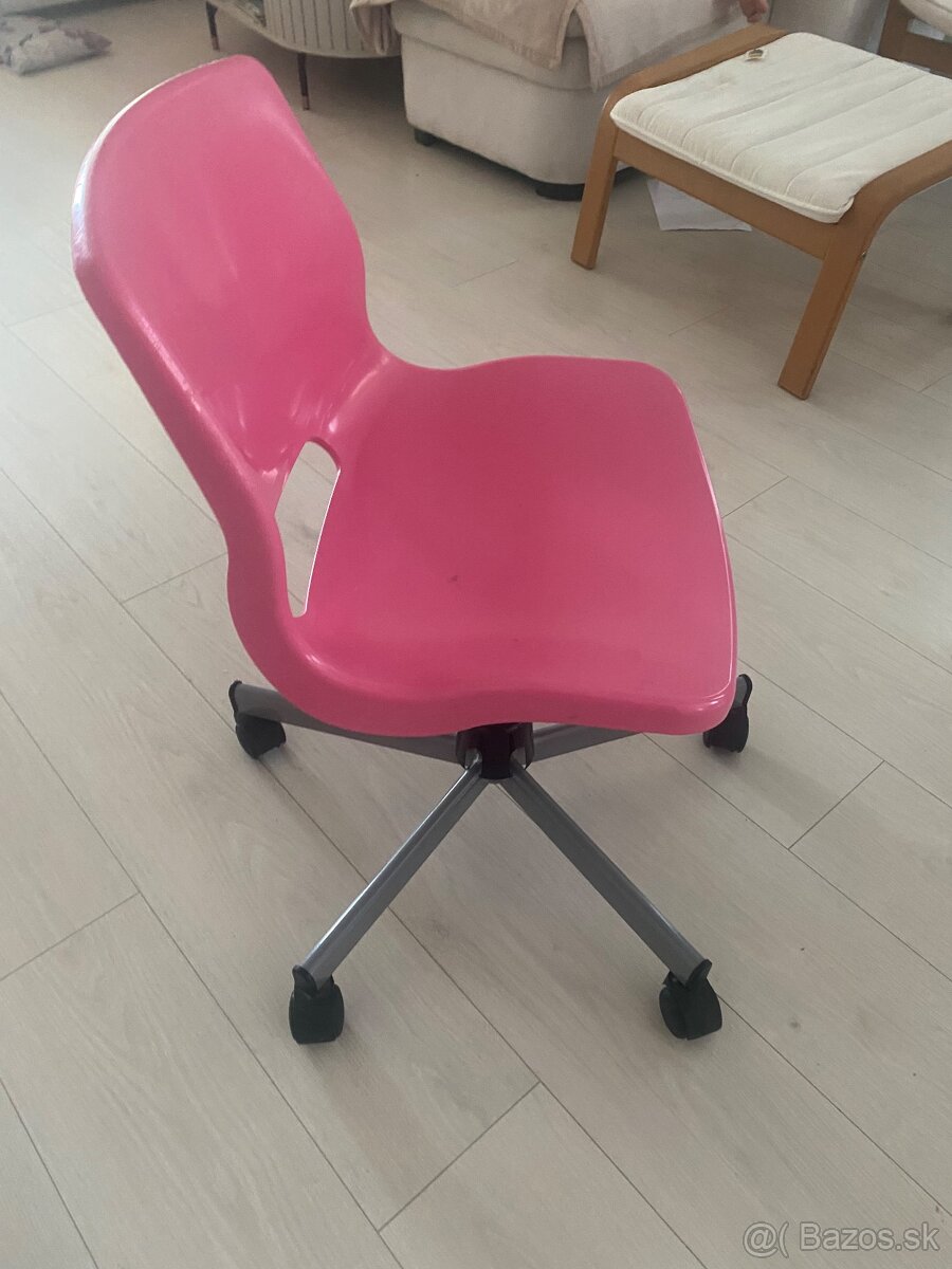 Otočná stolička Ikea - 2