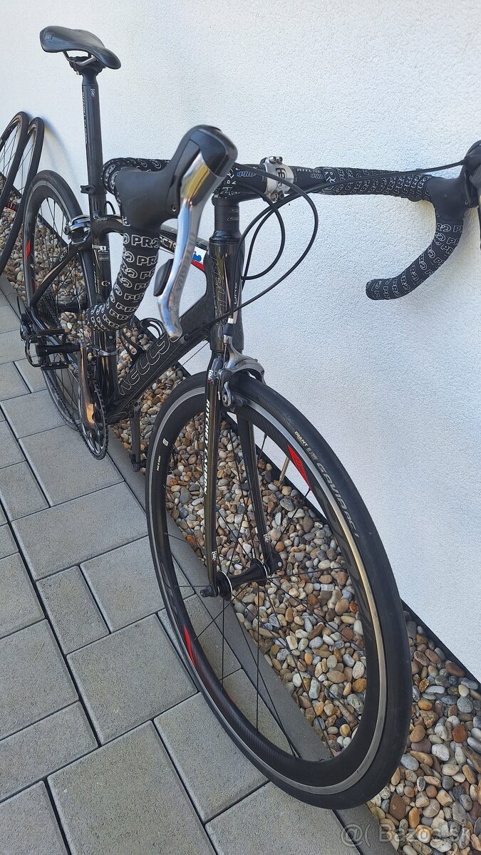 Predám Kellys URC 7.9 CarbonRace - 2