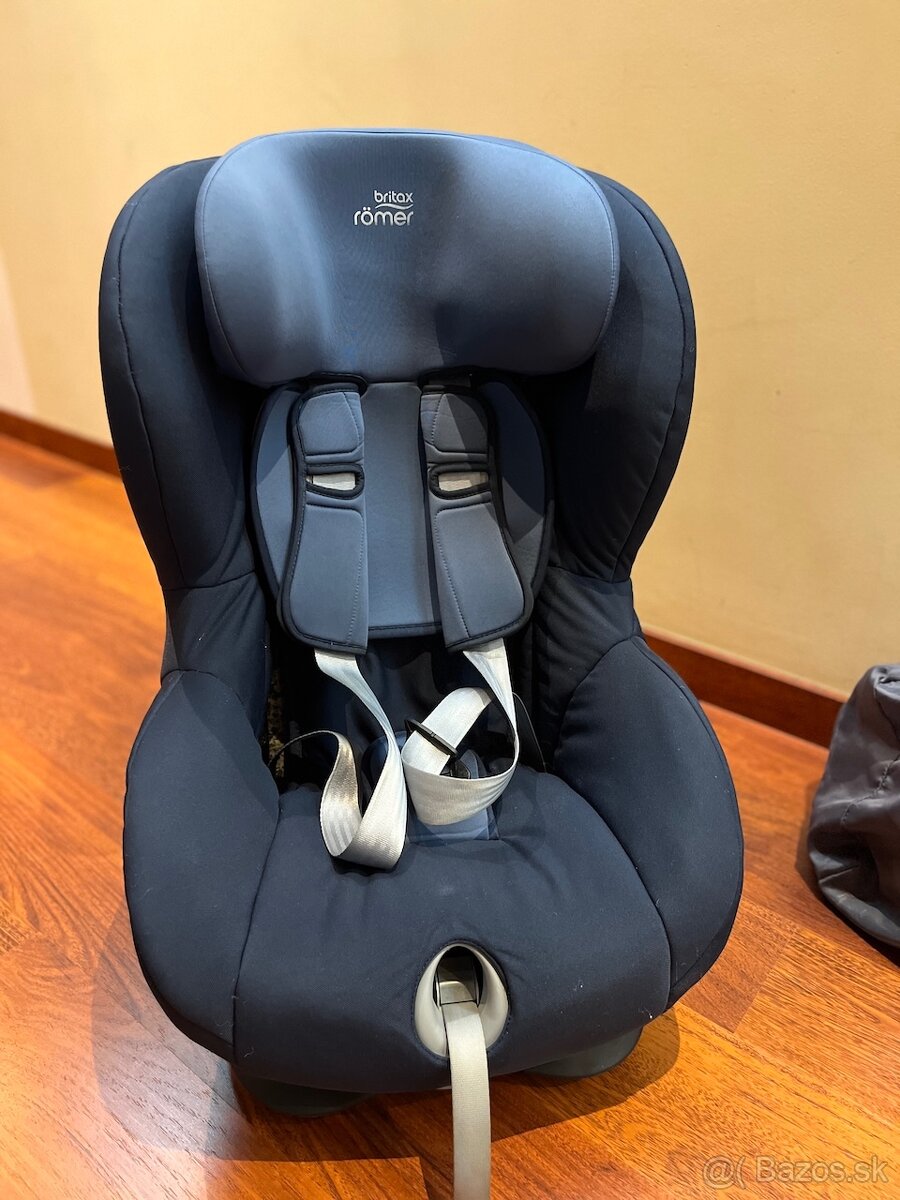 Britax Romer KING II a cestovna postielka - 2