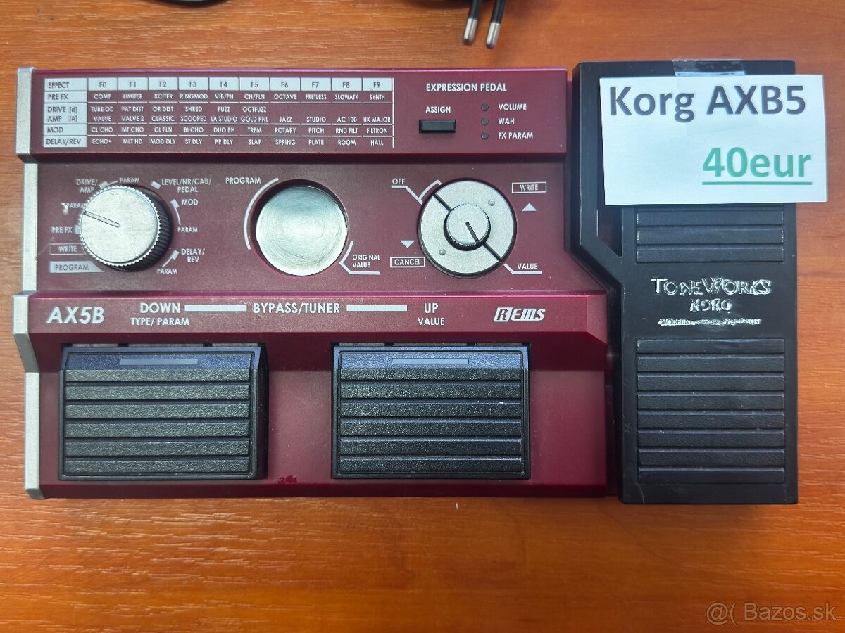 Predám multiefekt Korg ToneWorks AX5B - 2