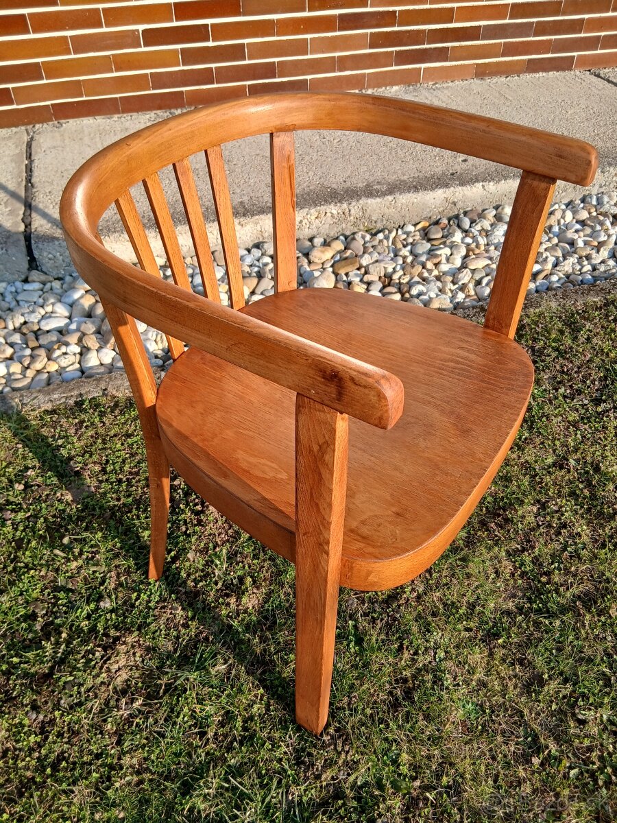 Predam kreslo TON - 2