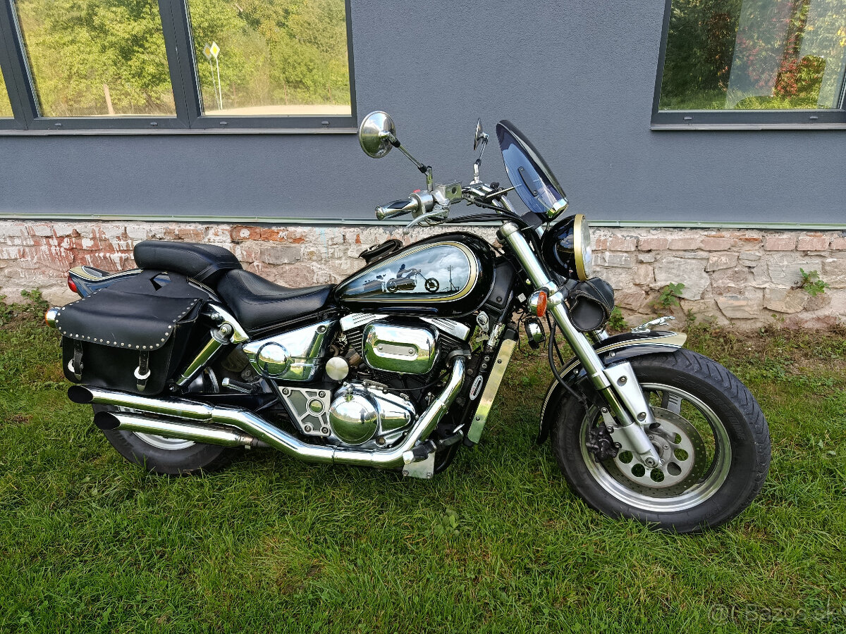 Suzuki Marauder VZ 800 - 2