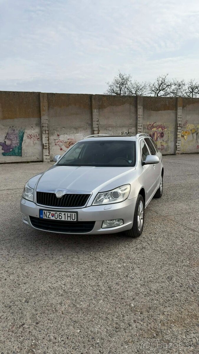Predam skoda octavia 2 2.0 tdi dsg - 2