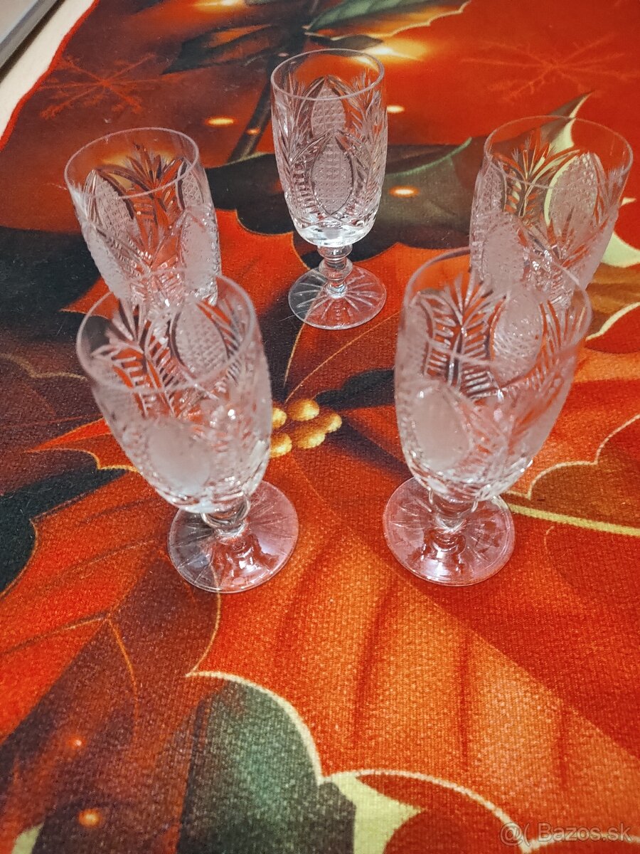 Krištáľova suprava - 2