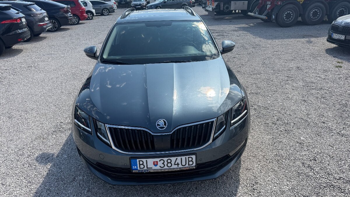 Škoda Octavia Combi 1.6 TDI 115k Style - 2