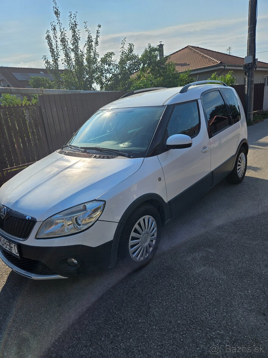 Predam skoda roomster - 2