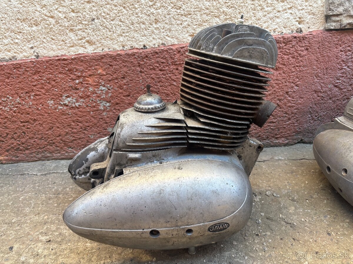 Motor jawa čz - 2