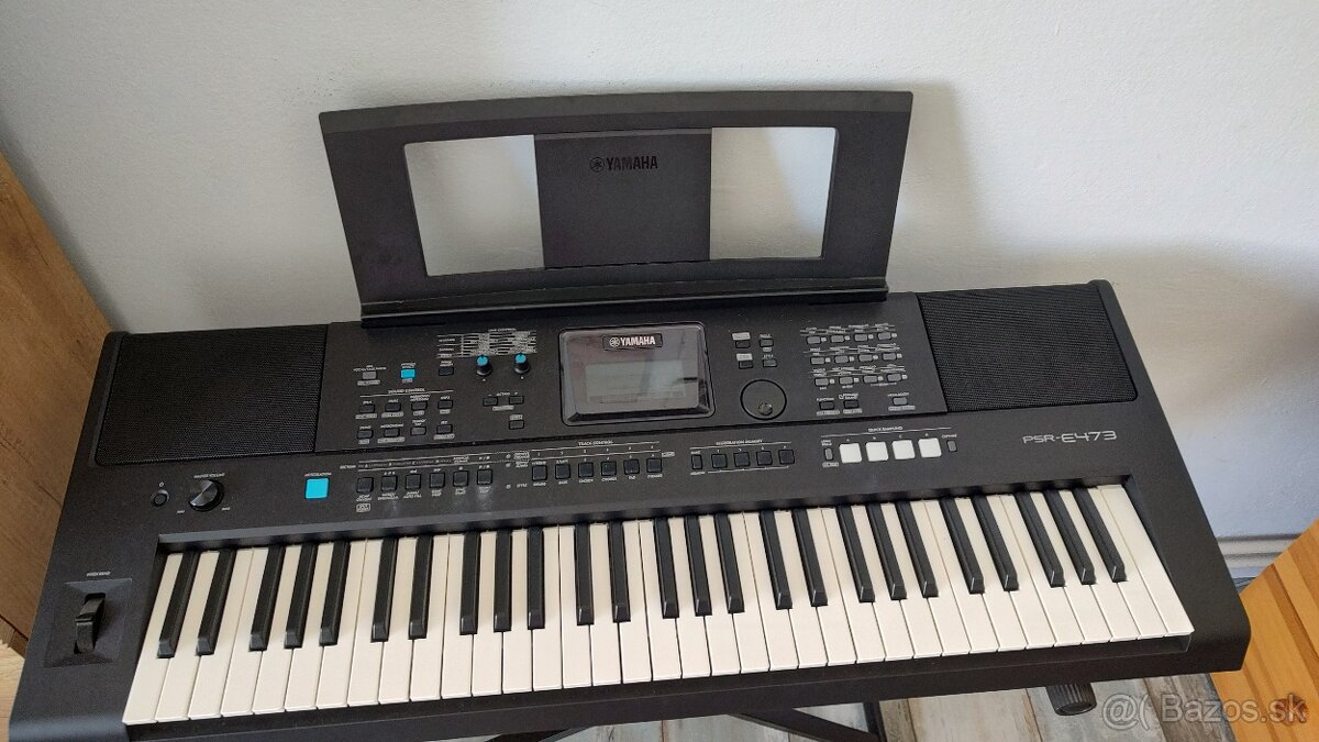 Keyboard YAMAHA - 2