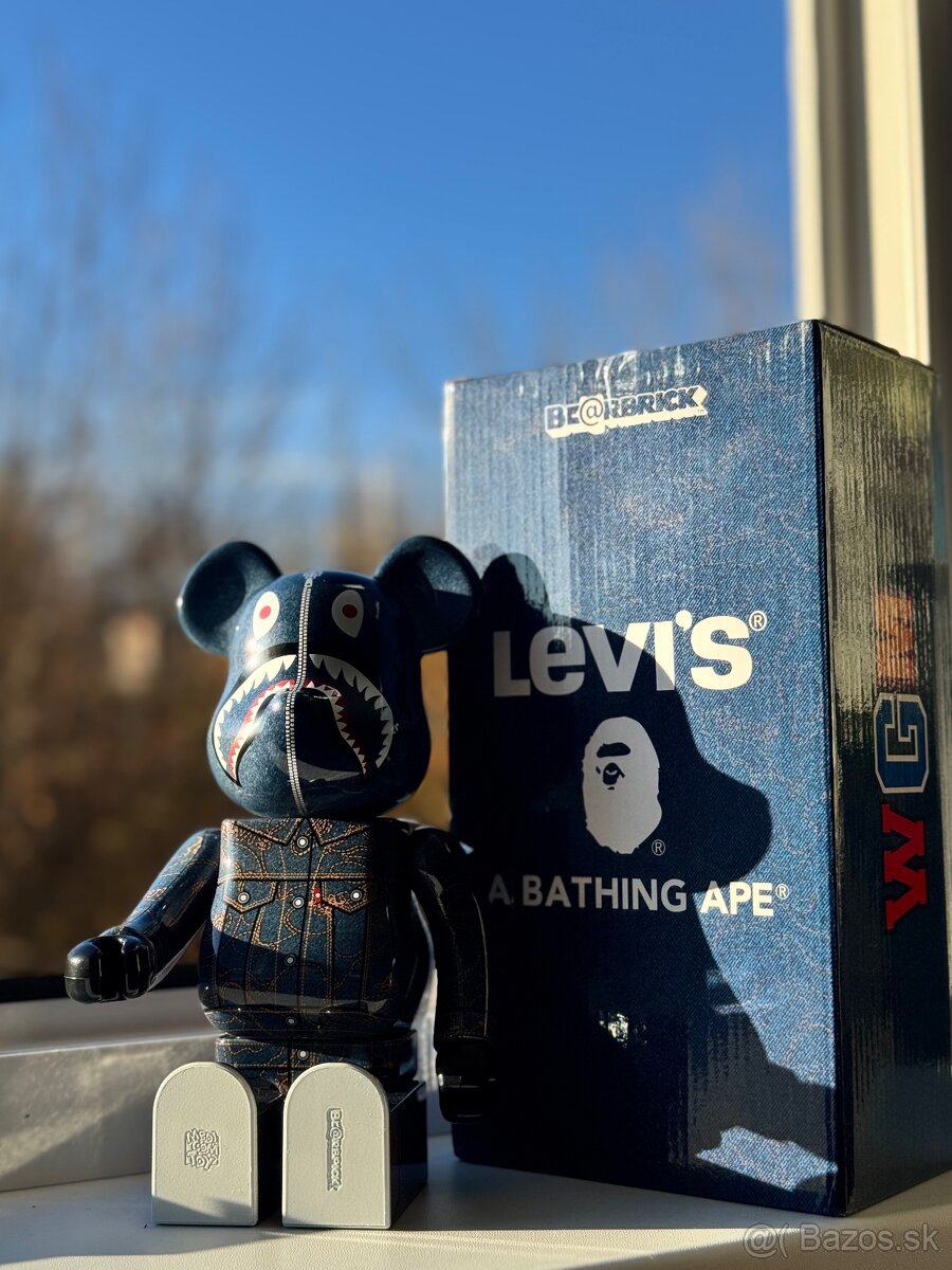 Bearbrick Bape x Levis 400% - 2