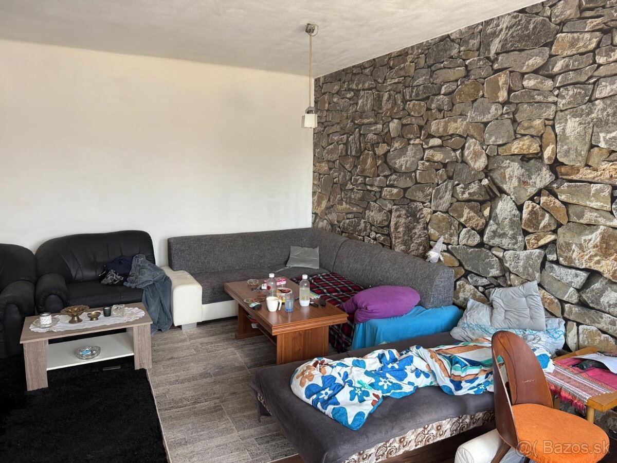 PRENÁJOM PRIESTOROV, ČKALOVOVA ULICA, BARCA - 2