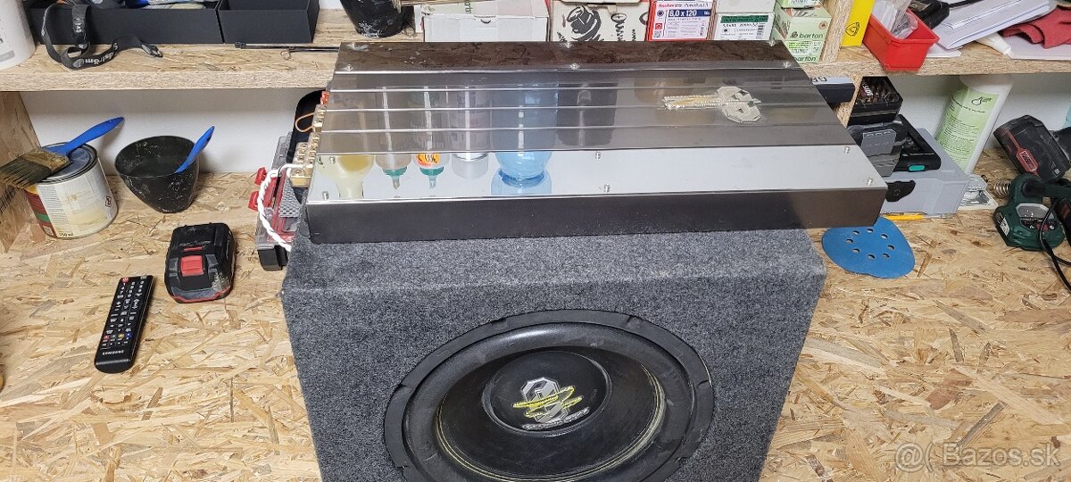 Predám subwoofer s zosilňovačom značky GZ - 2