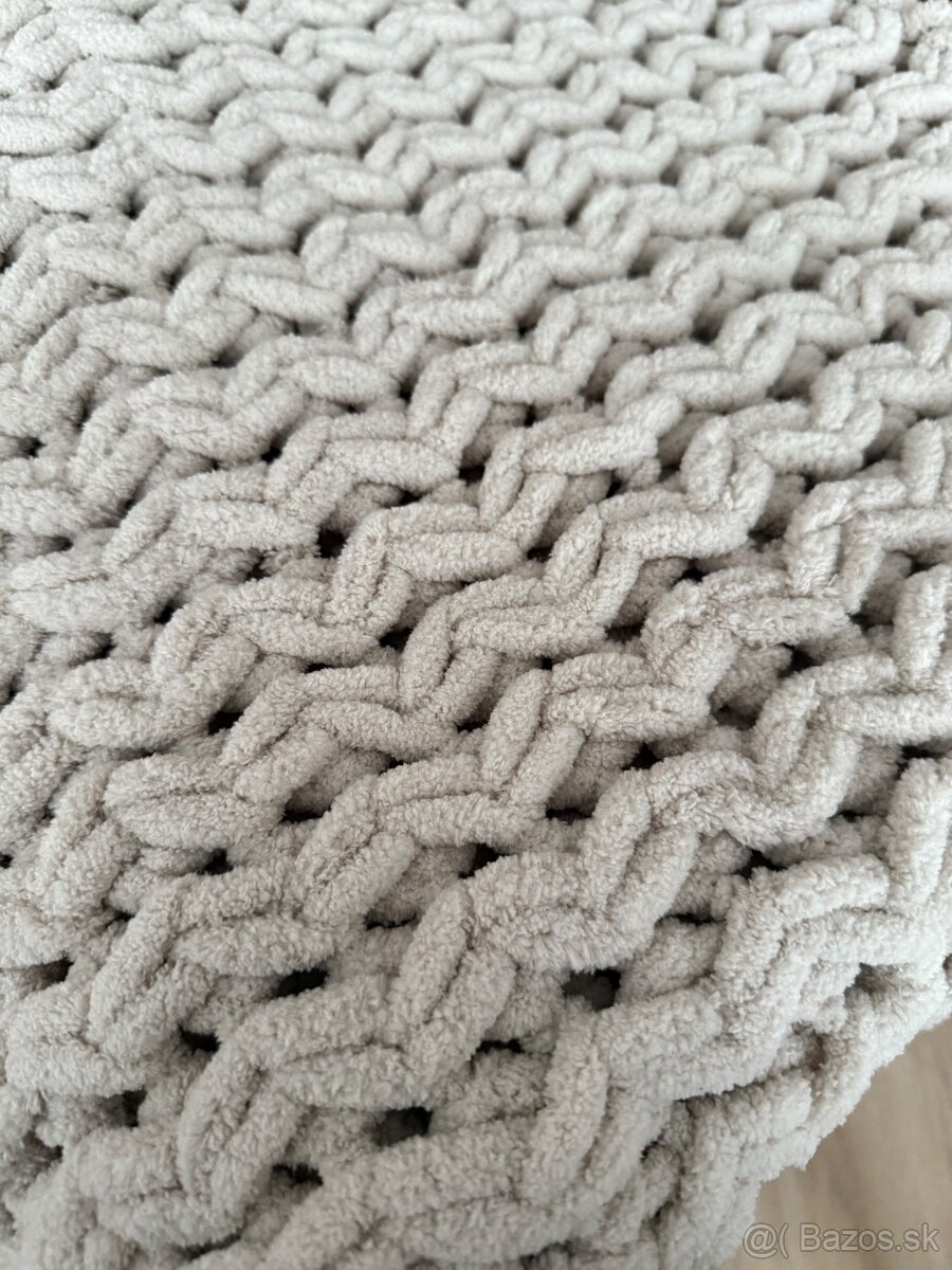 Ručne pletená deka 140x200 béžová - 2