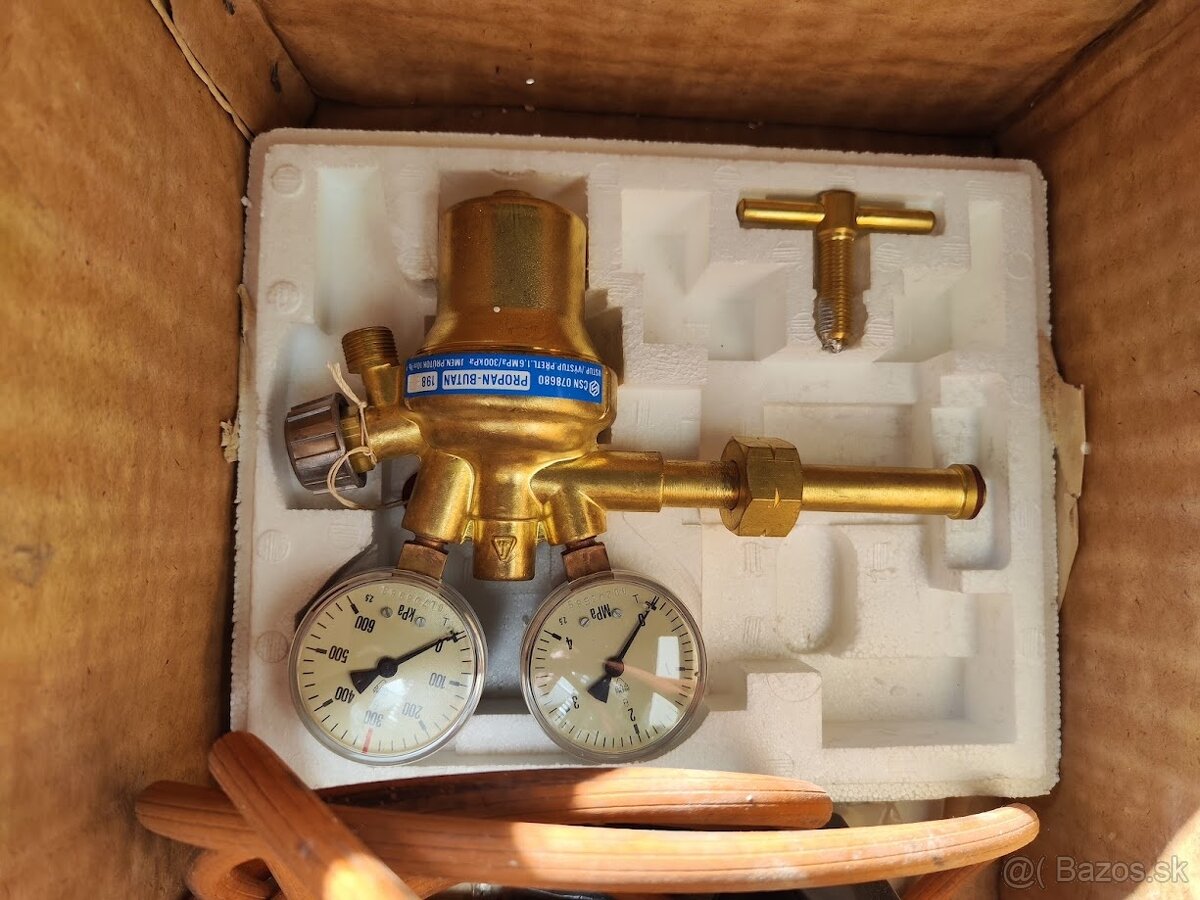 Pistoľ BTS 783 a letlampa kovopodnik - 2