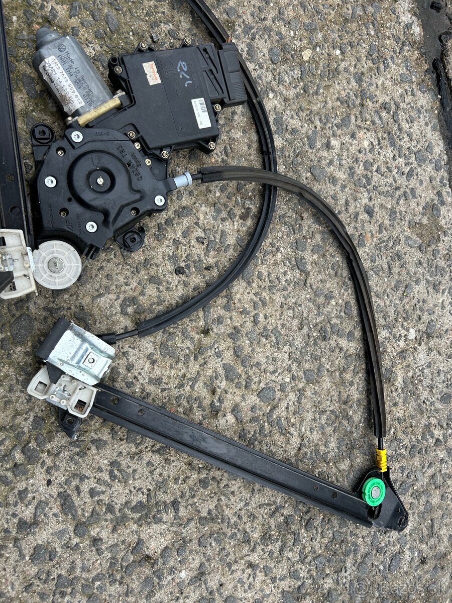 Sťahovanie okna Sharan alhambra galaxy - 2