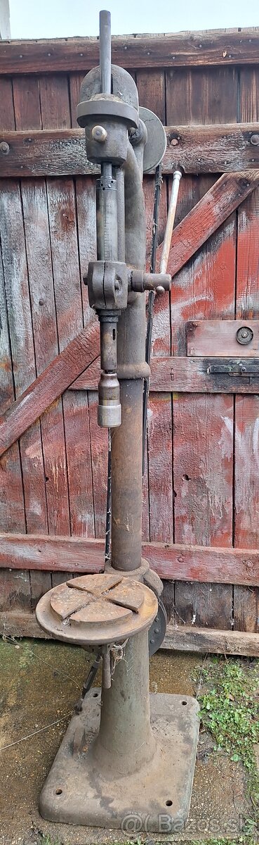 Stojanová vrtačka - 2