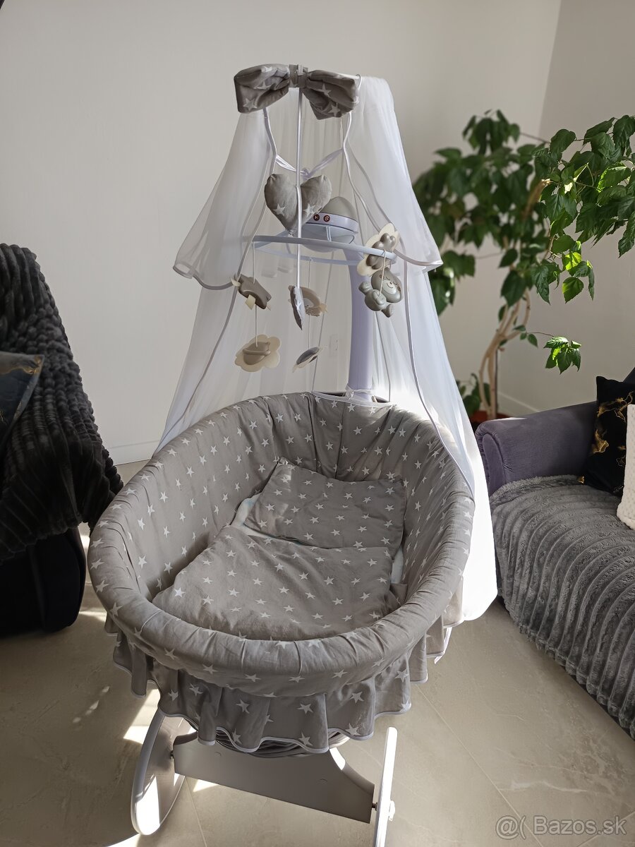 Postieľka ,kolíska - 2