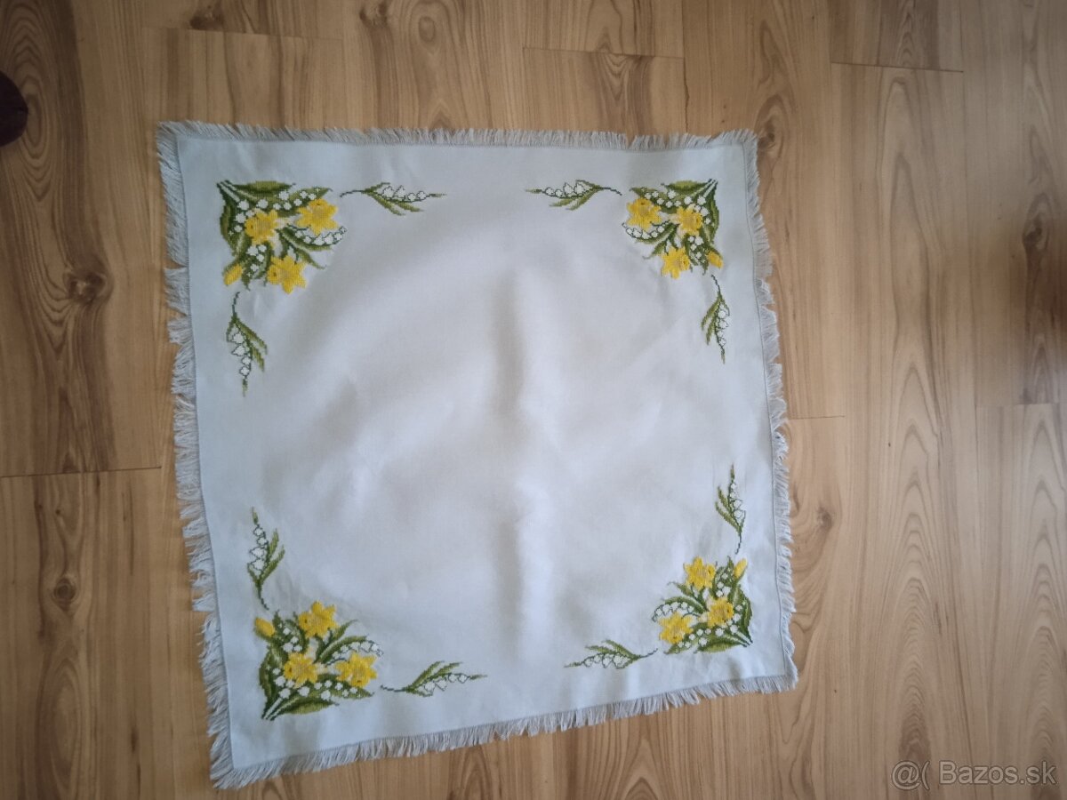 Jarné obrusy - 2