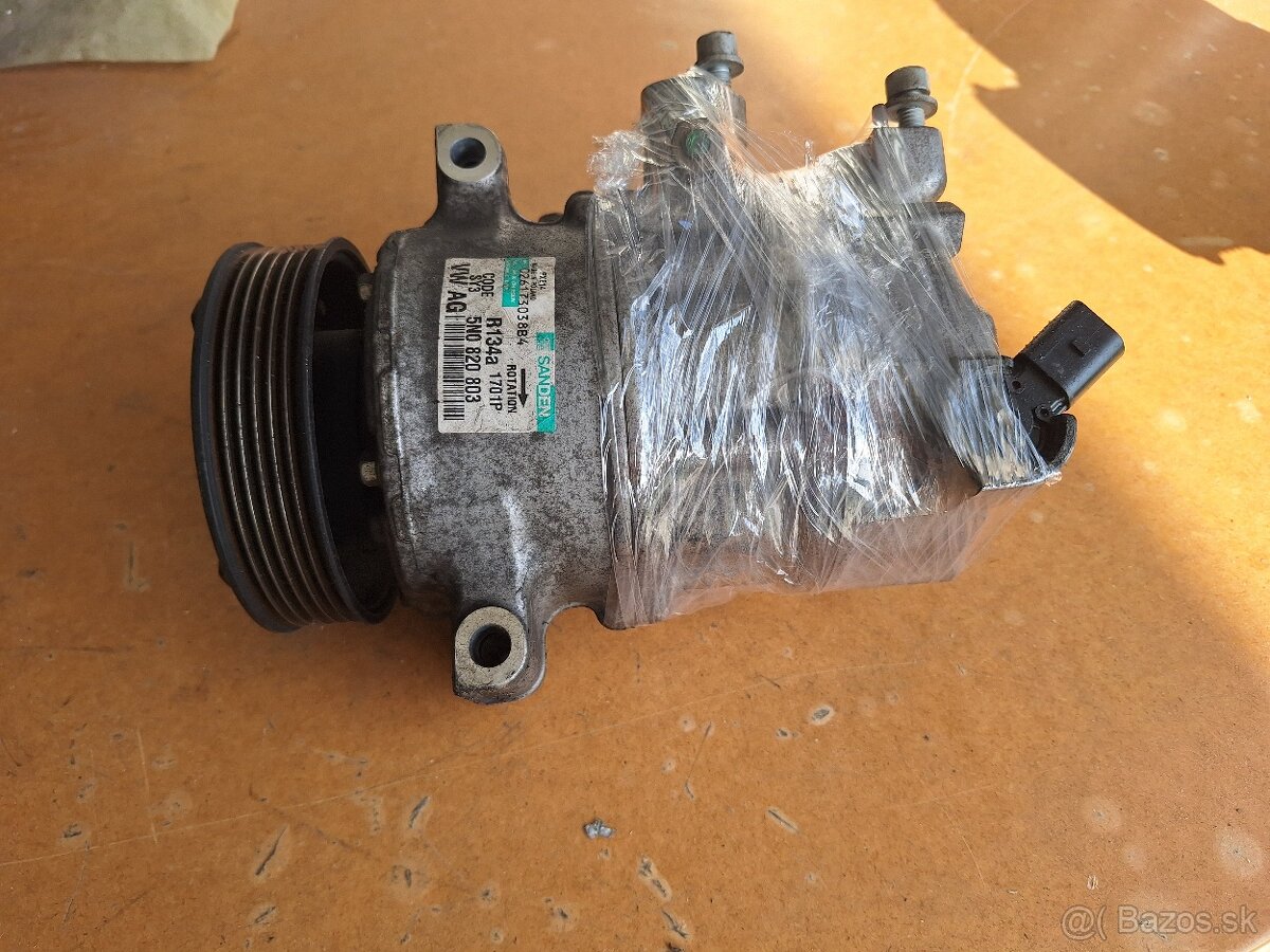 Predám klimakompresor klimatizácie 5N0 820803 - 2