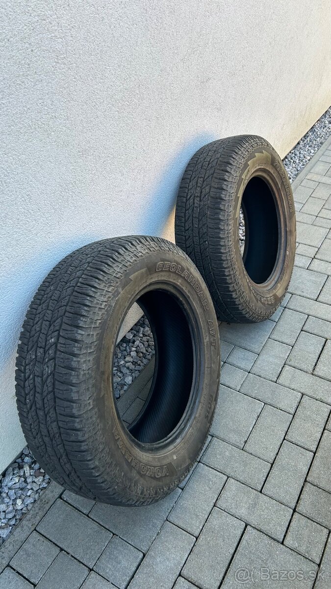 Yokohama Geolandar A/T 215/70R16 100H - 2