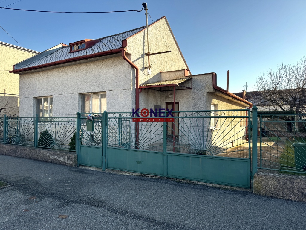 EXKLUZÍVNA PONUKA Rodinný dom na výbornej adrese Michalovce - 2