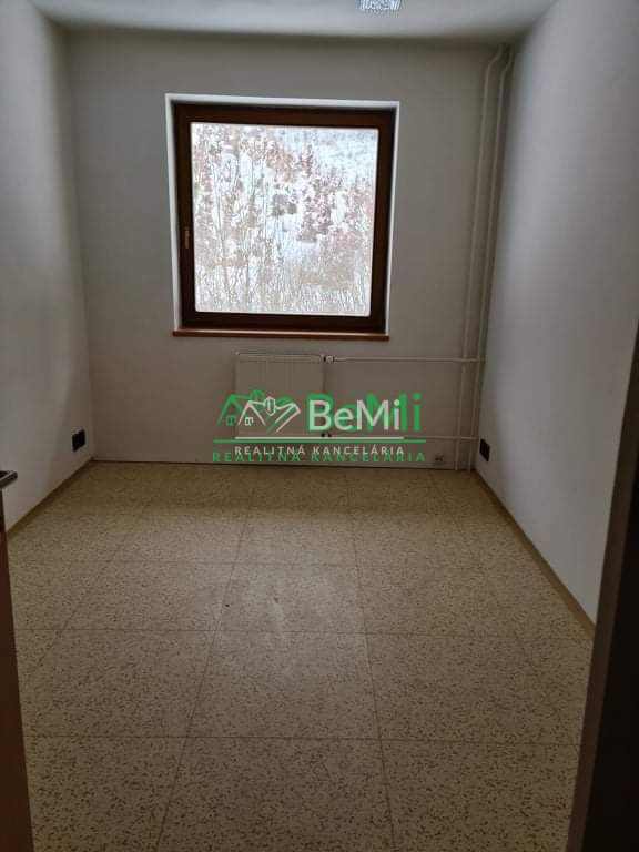 Predaj, Budova, Makov, okr: Čadca (730-18-JAS) - 2