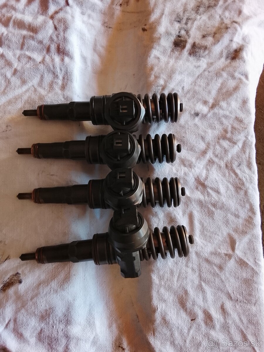 Predám strekovače Bosch 4ks PD 1.9tdi 74kw - 2