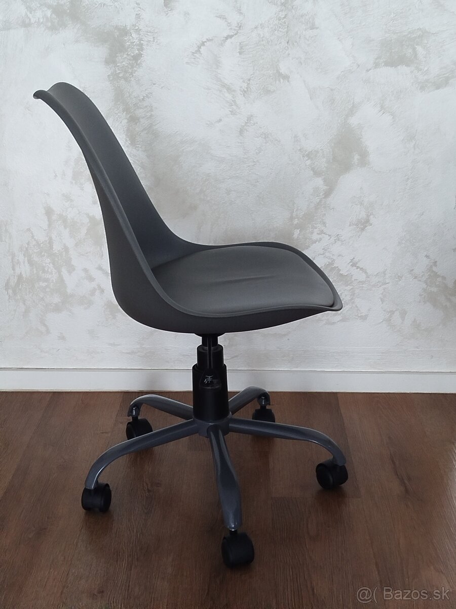 Kancelárska stolička - 2