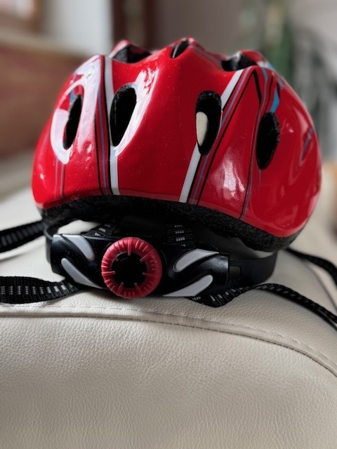 Prilba cyklistická - 2