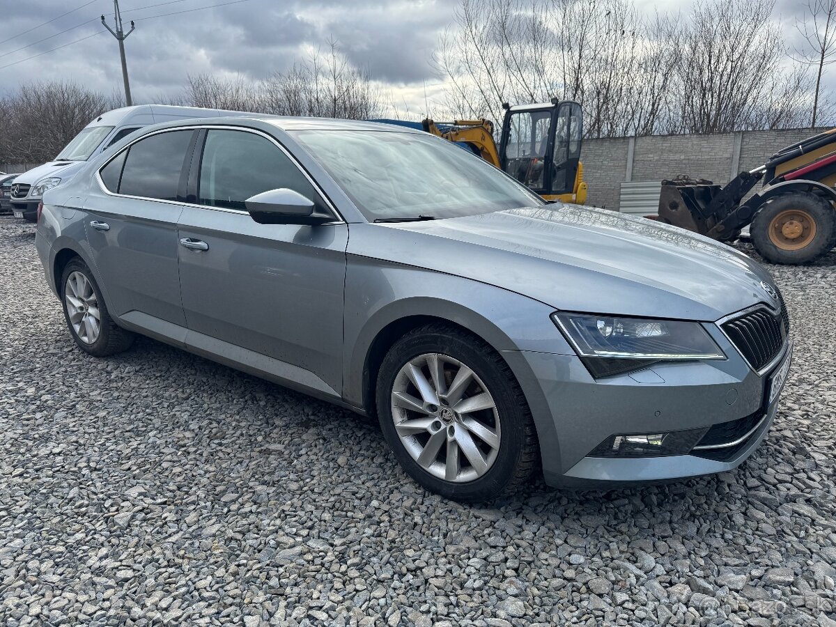 Škoda Superb III 2.0 TDI 140 kW - 2