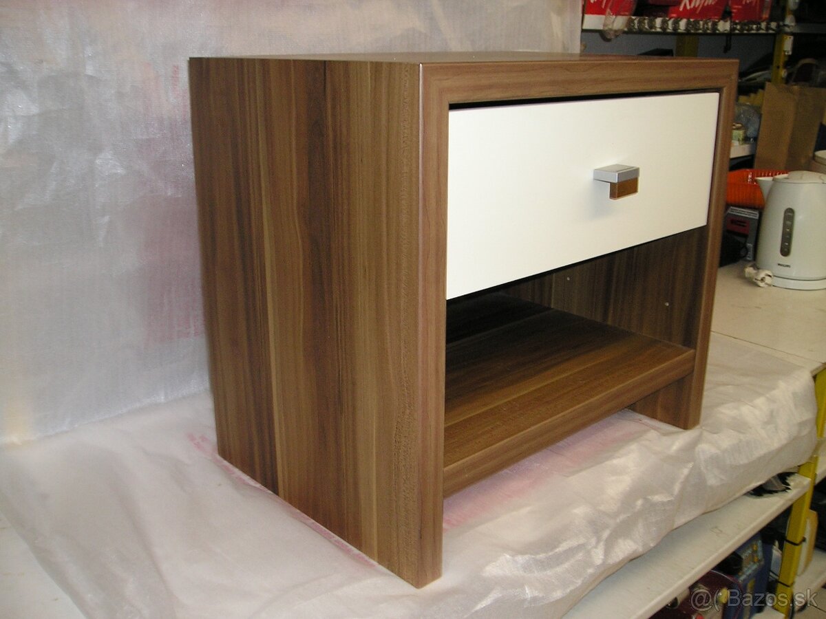 predám nočné stolíky - 2