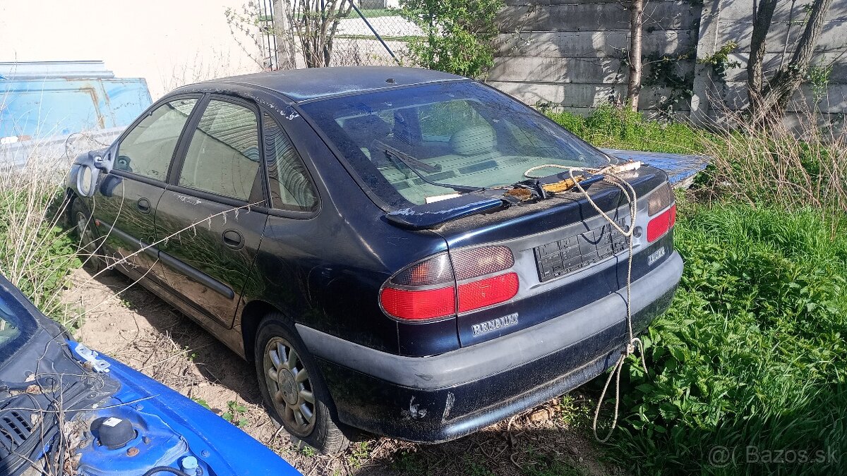 Renault Laguna 1, 3.0 V6 benzin,baccara na nd. - 2