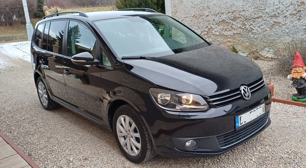 VW.Touran 2.0tdi m6, rv-2014 - 2